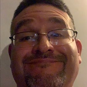 Meet your Posher, Clint